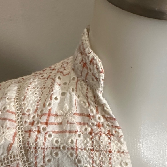 Size Small Anthropologie Boho Lace Peplum Top – Ivory/Cream box 4 - Picture 7 of 13